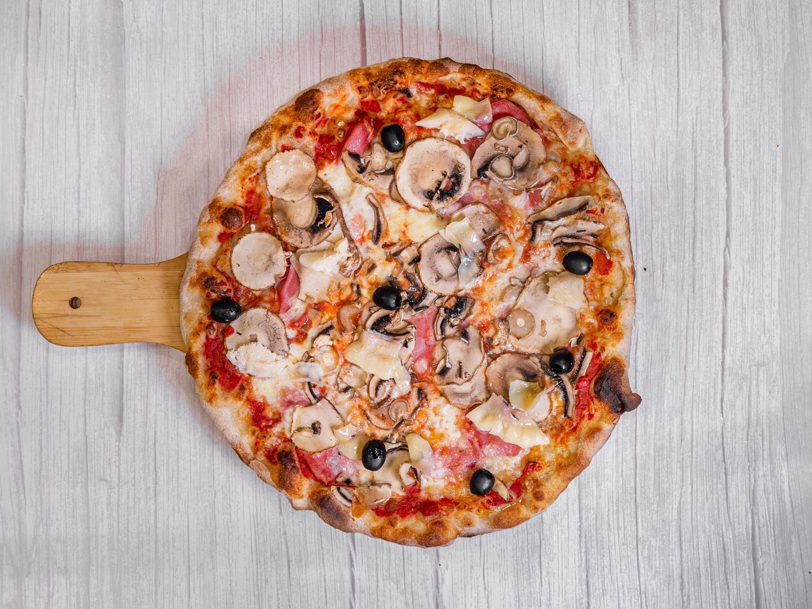 Pizza Capricciosa